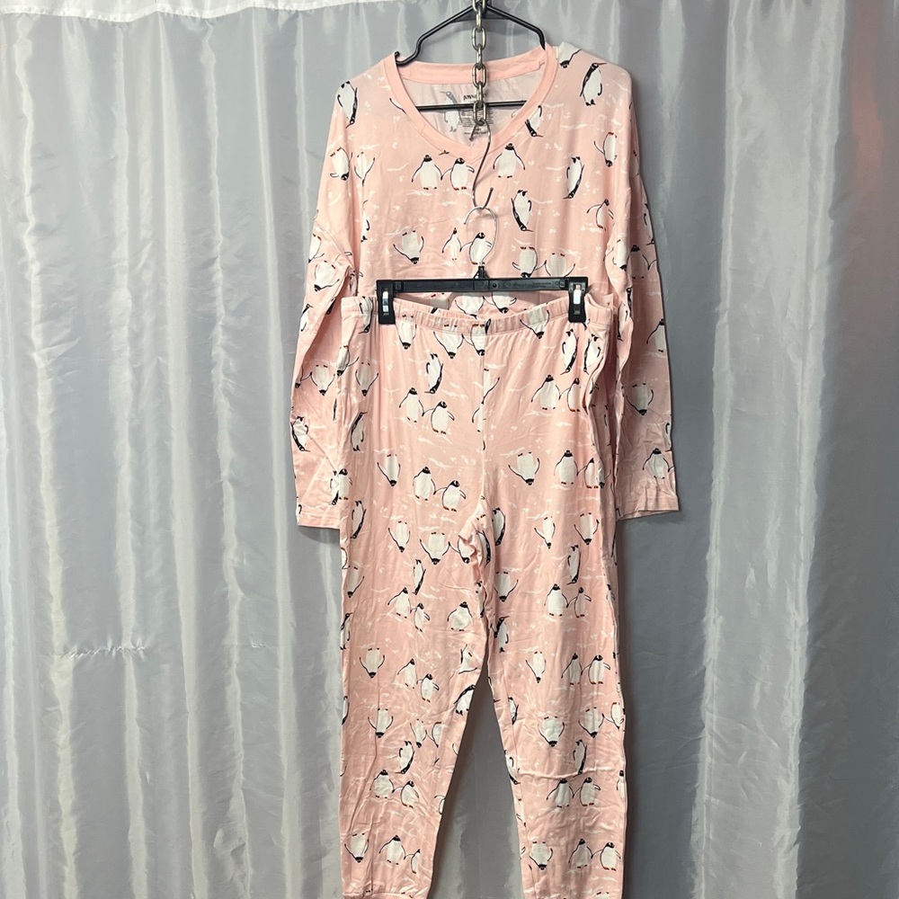 Pink Penguin Print Long Sleeve pajamas 2383